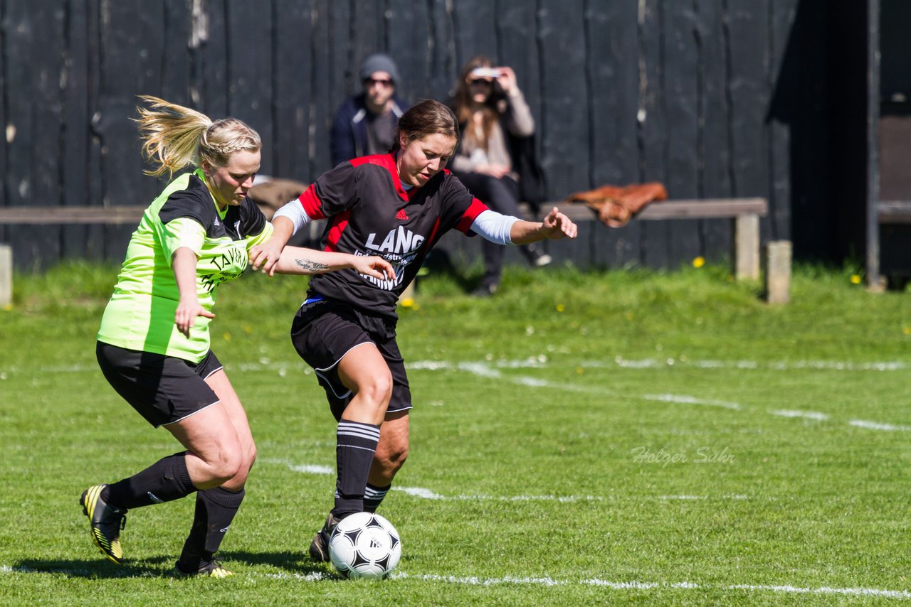 Bild 156 - Frauen SV Frisia 03 Risum Lindholm - Heider SV : Ergebnis: 8:0